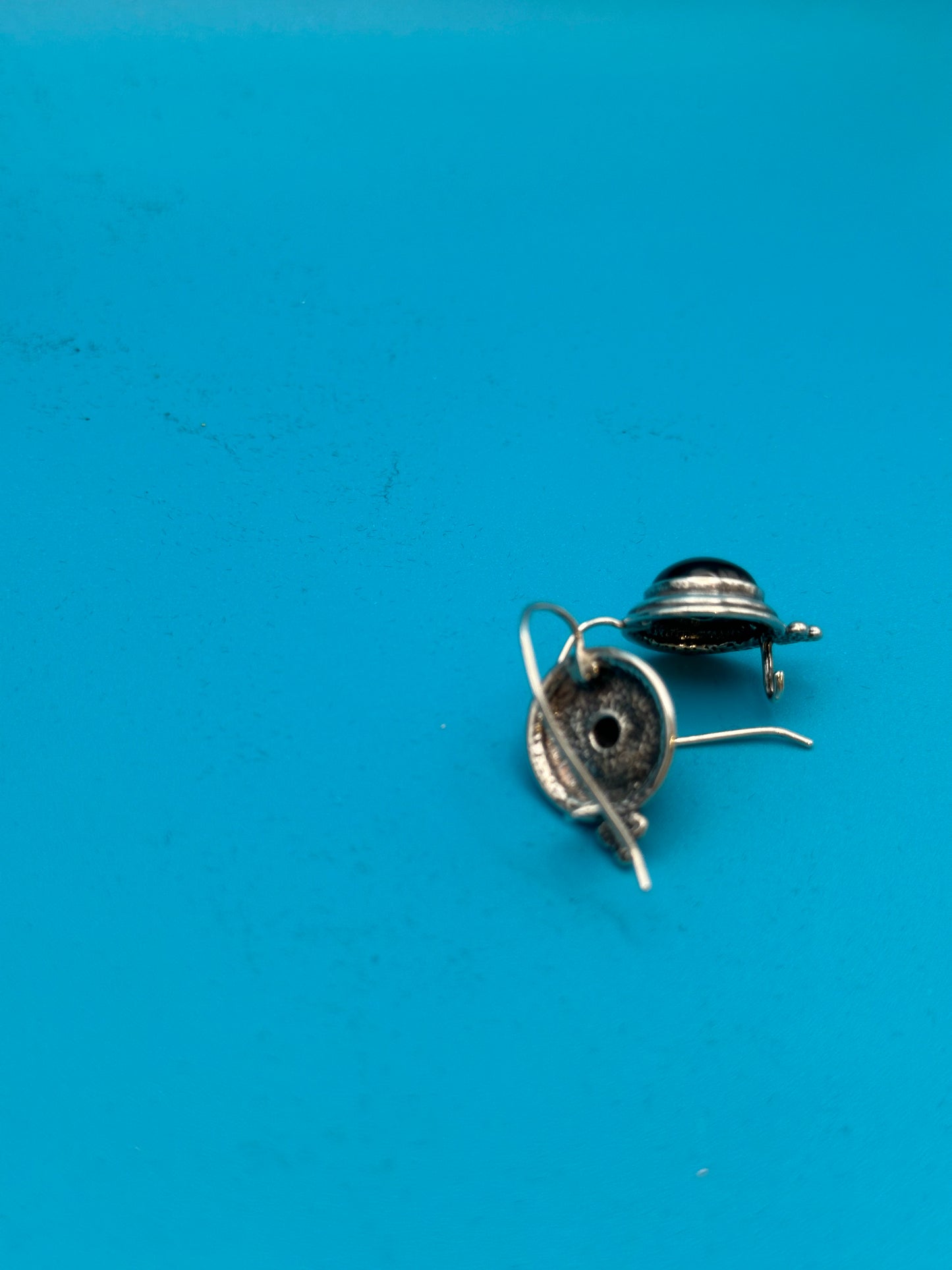 Vintage Israel circle earrings with black stone