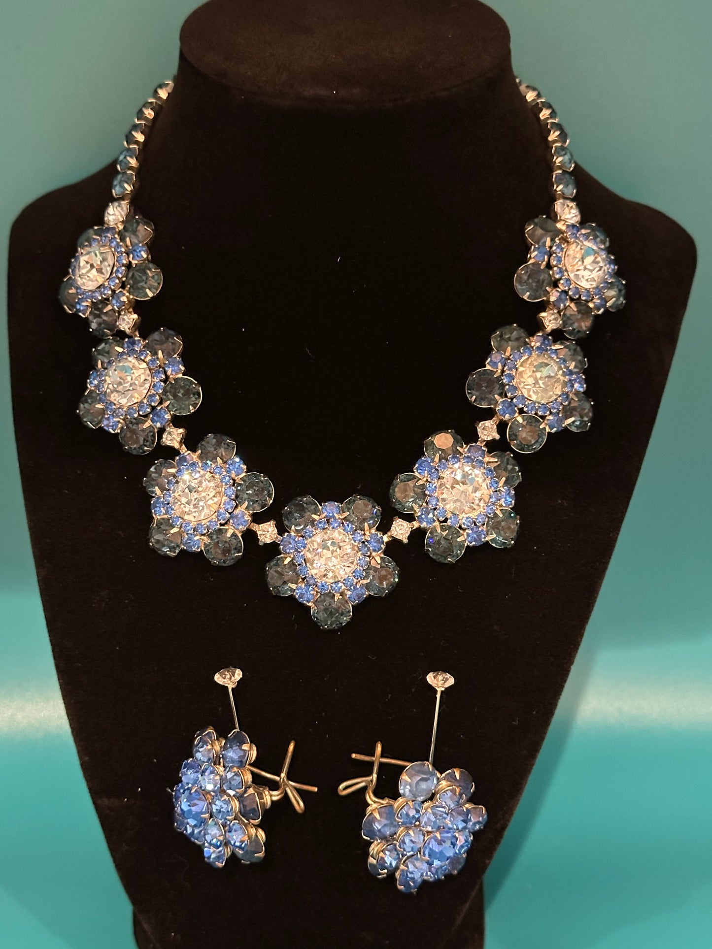 Spectacular mid-century rhinestone crystal necklace