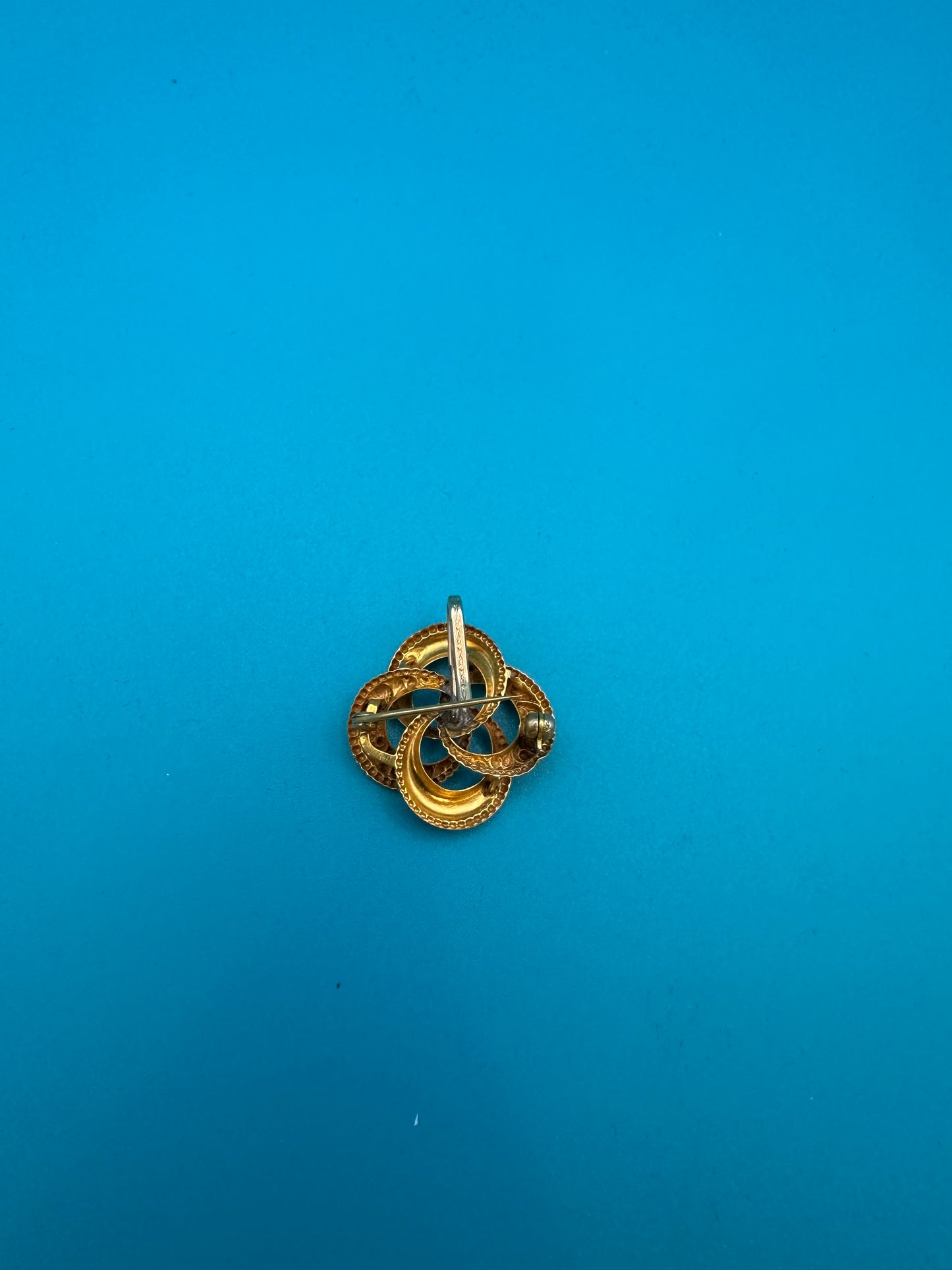Vintage gold brooch/necklace with tiny opal in the center