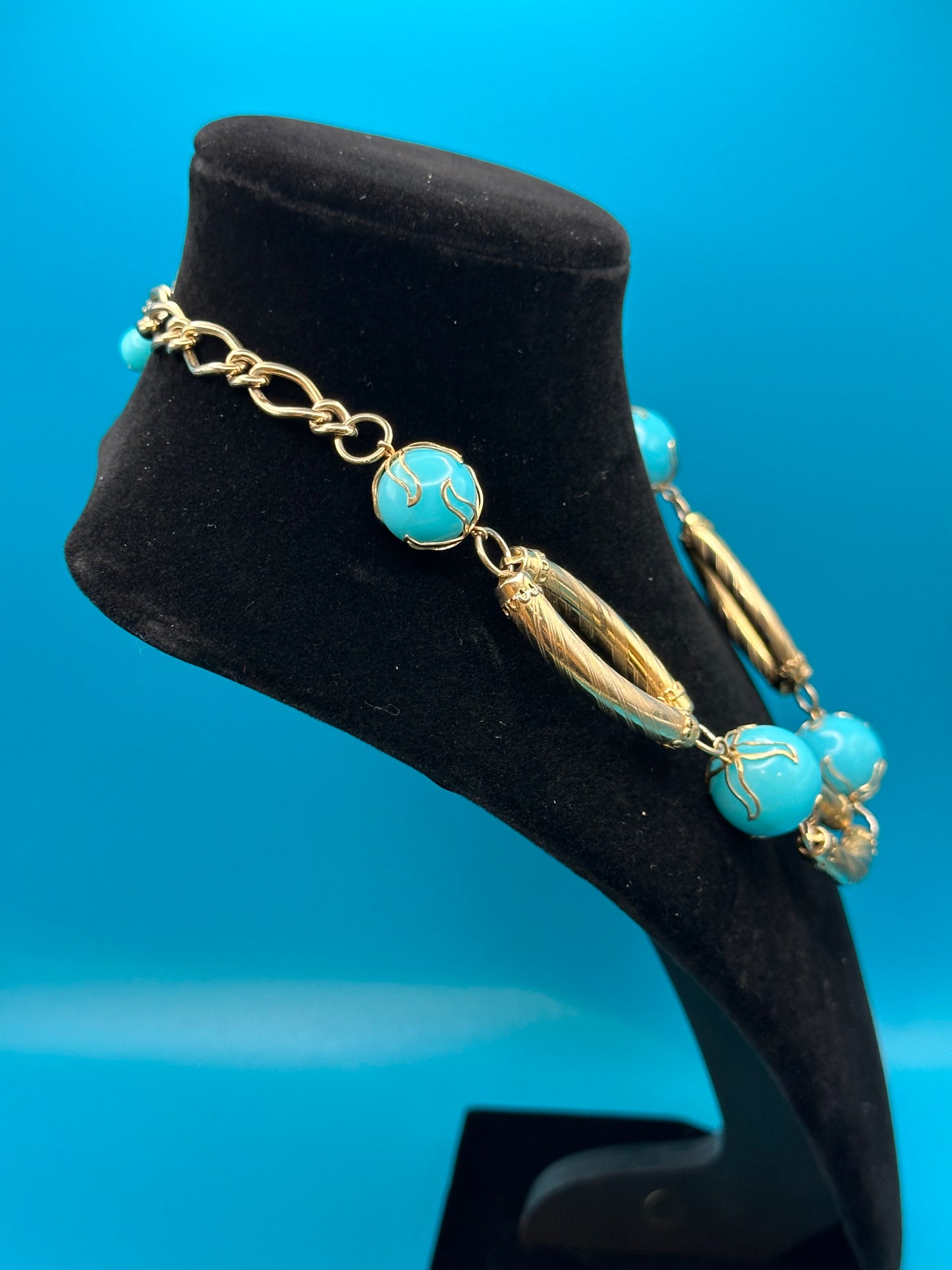 1950's vintage turquoise and gold metal necklace