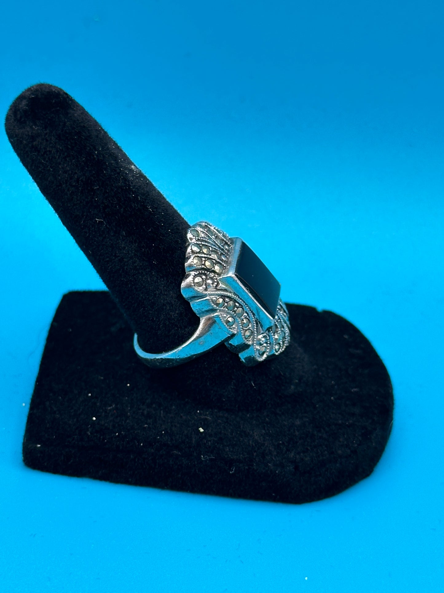 Sterling silver and onyx marcasite ring