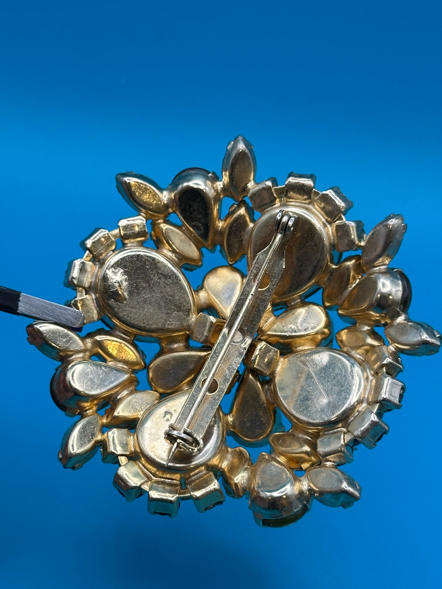 Striking vintage amber rhinestone and molded glass flower brooch