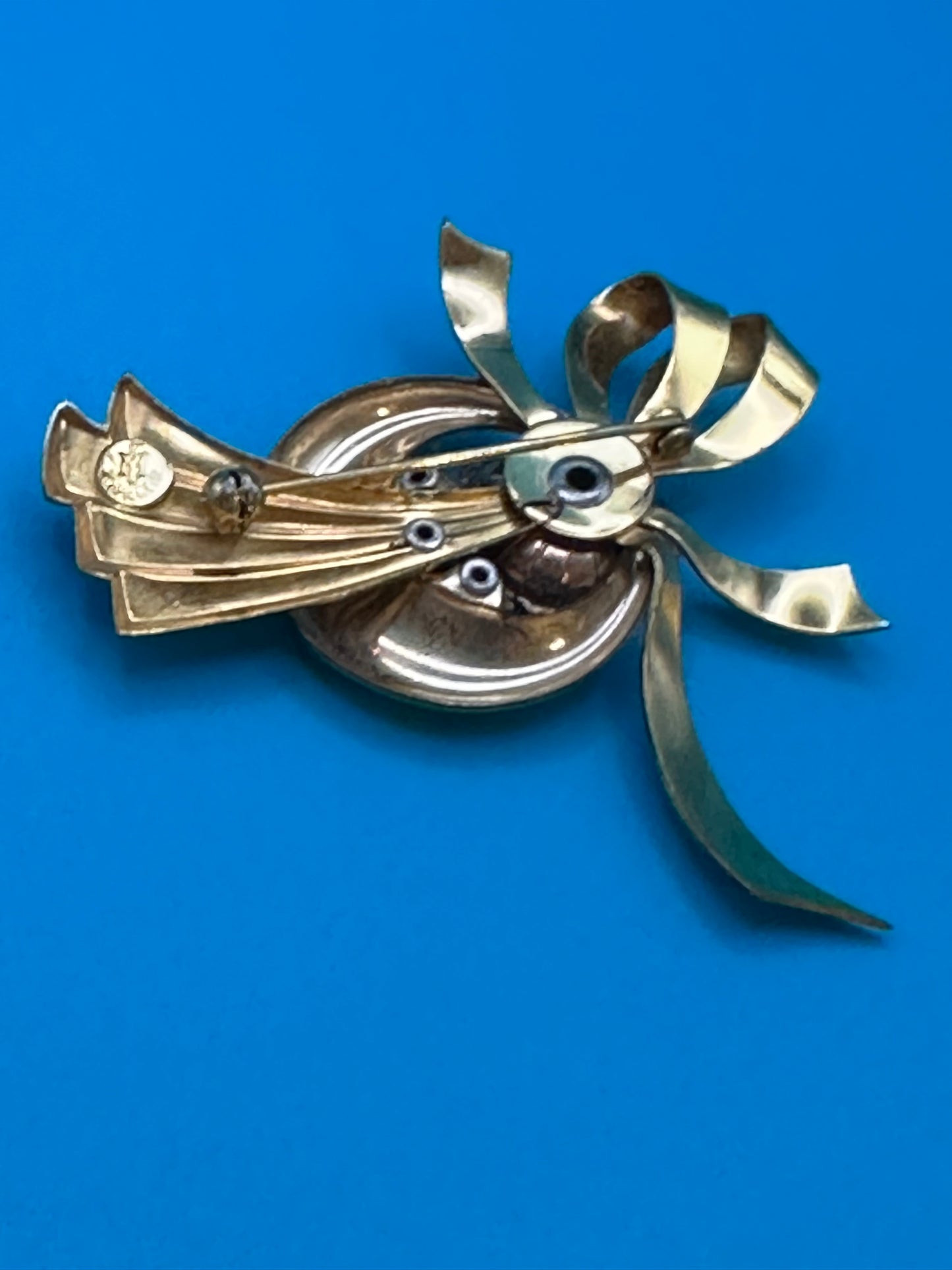 Vintage Harry Iskin flower brooch