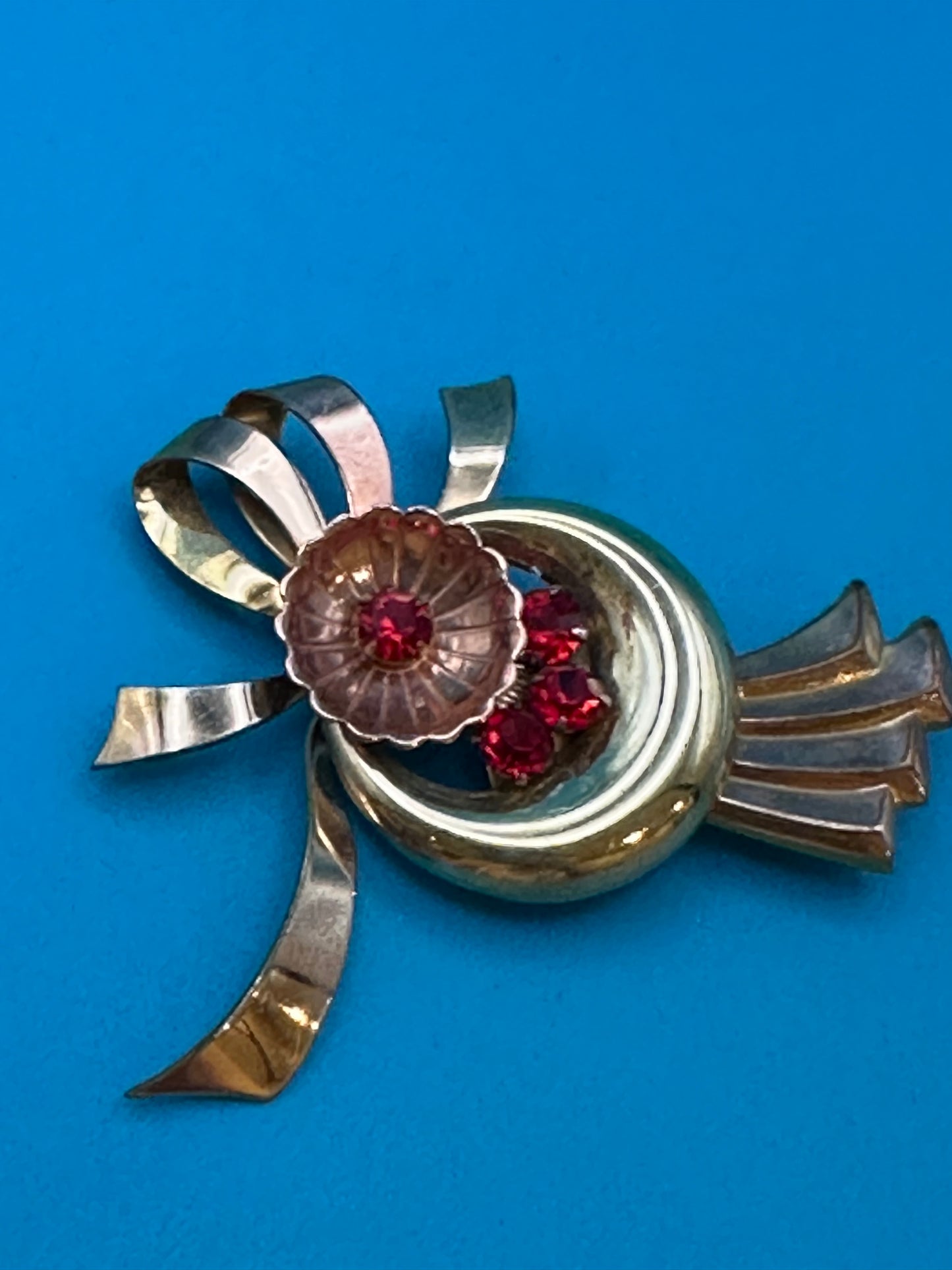 Vintage Harry Iskin flower brooch