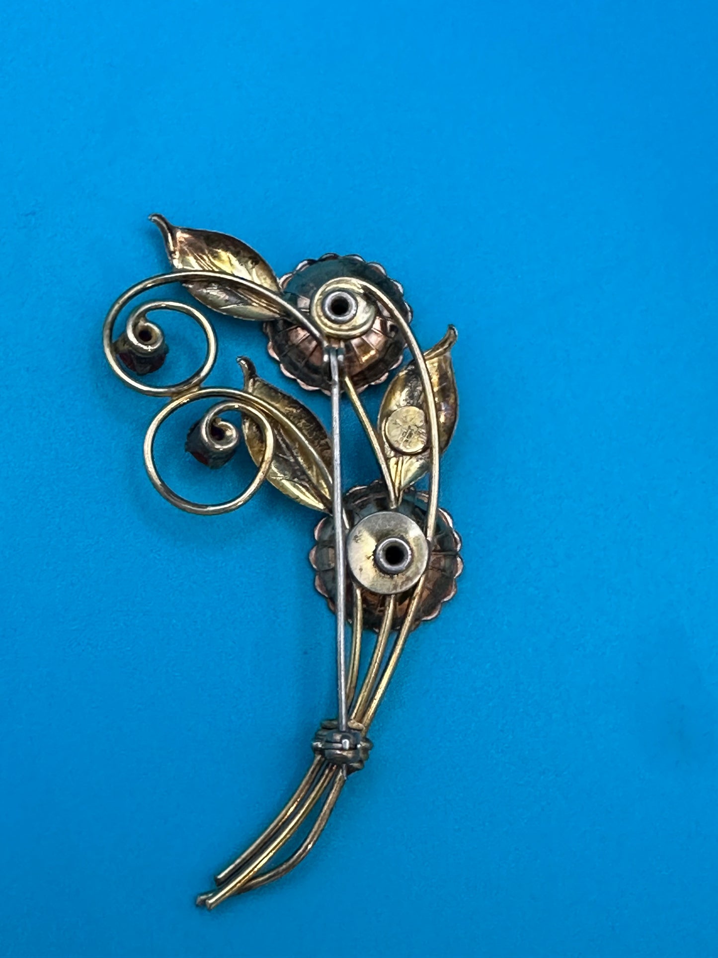 Vintage Harry Iskin brooch
