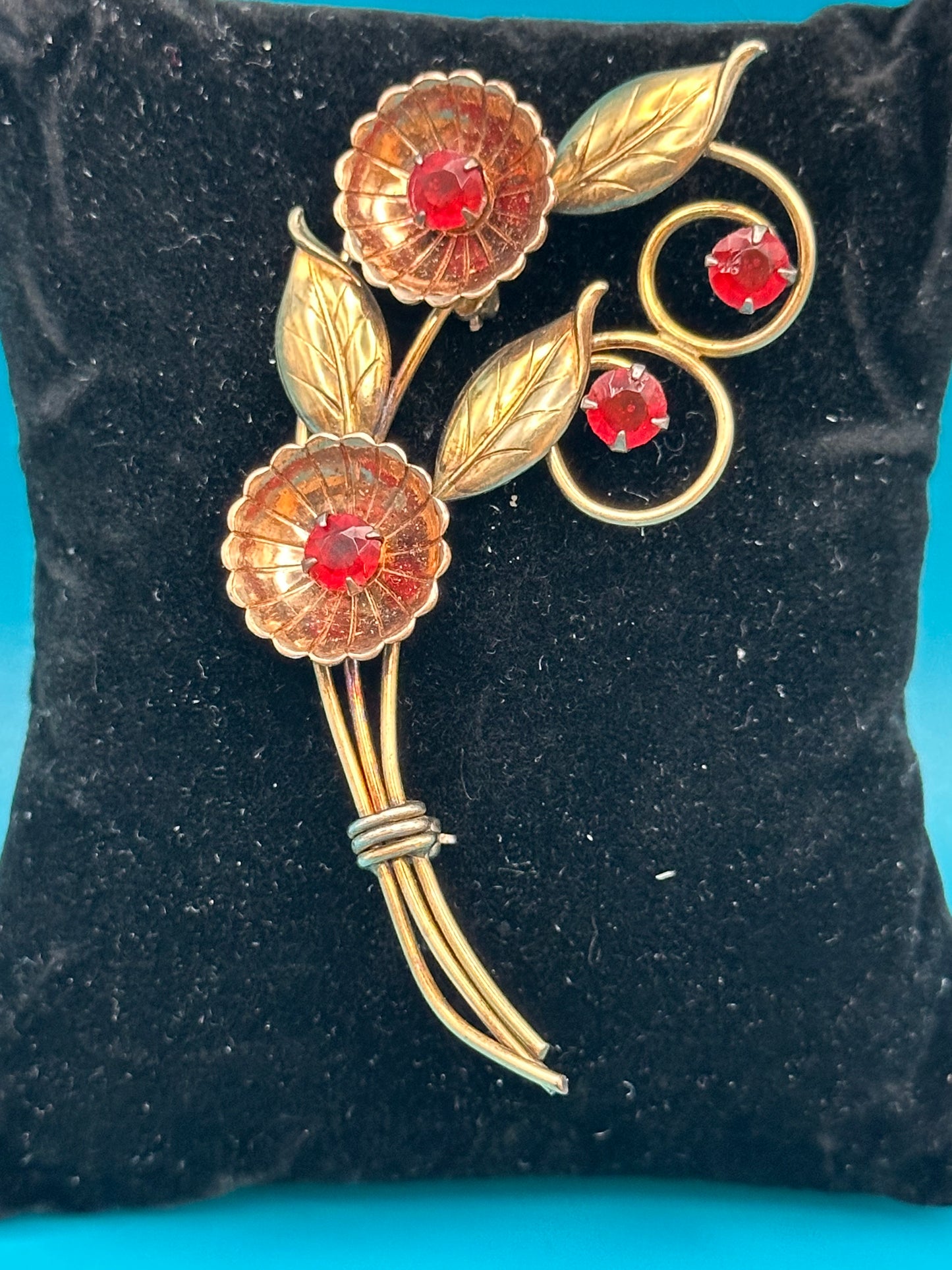 Vintage Harry Iskin brooch