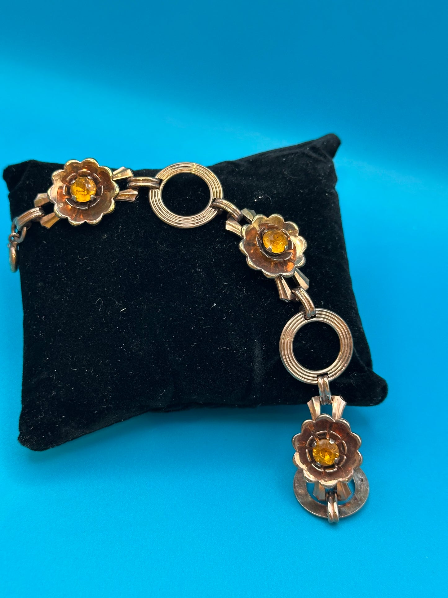 Vintage Harry Iskin amber stone bracelet