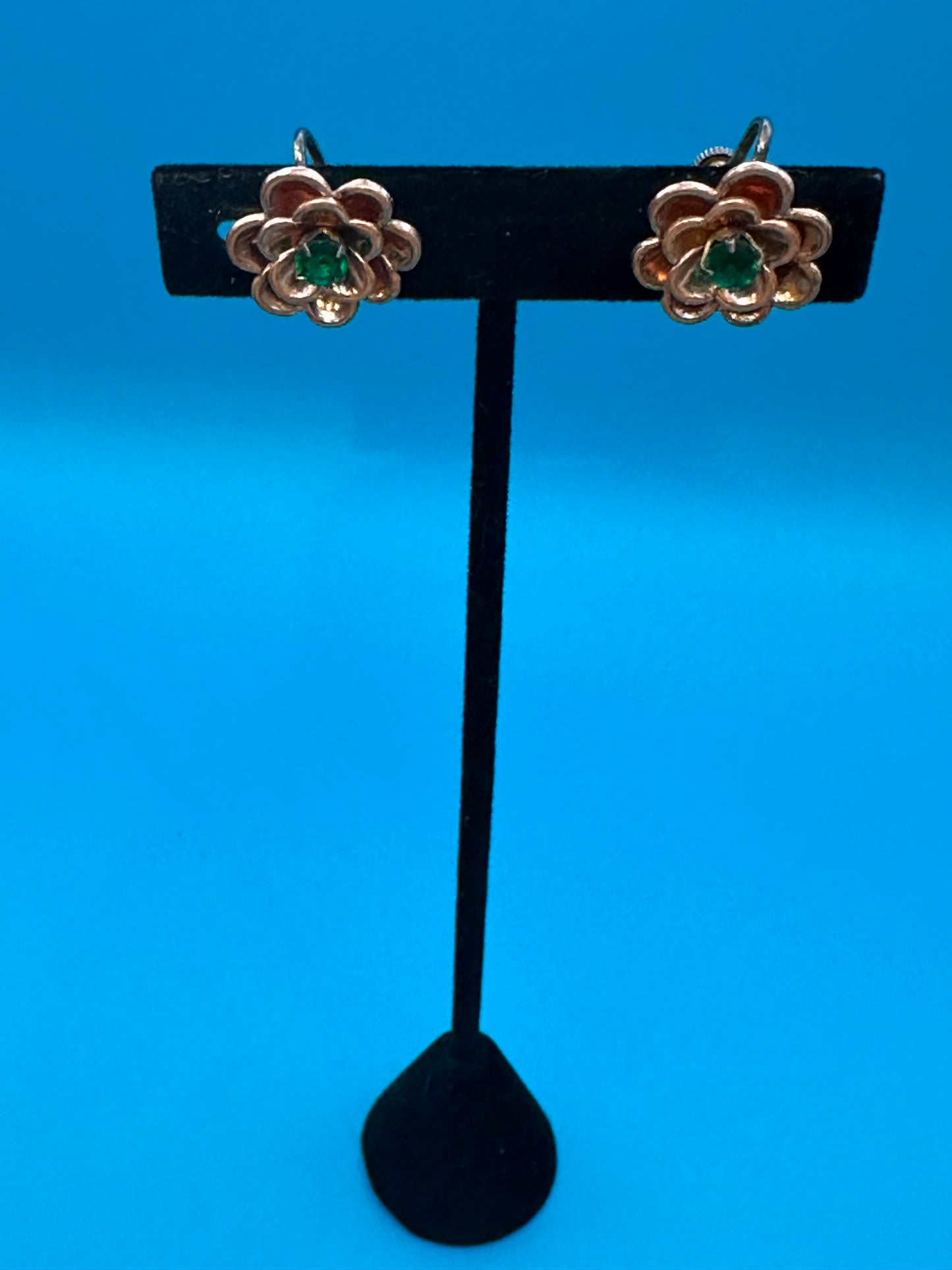 Vintage Harry Iskin green stone flower brooch, earrings, and bracelet set