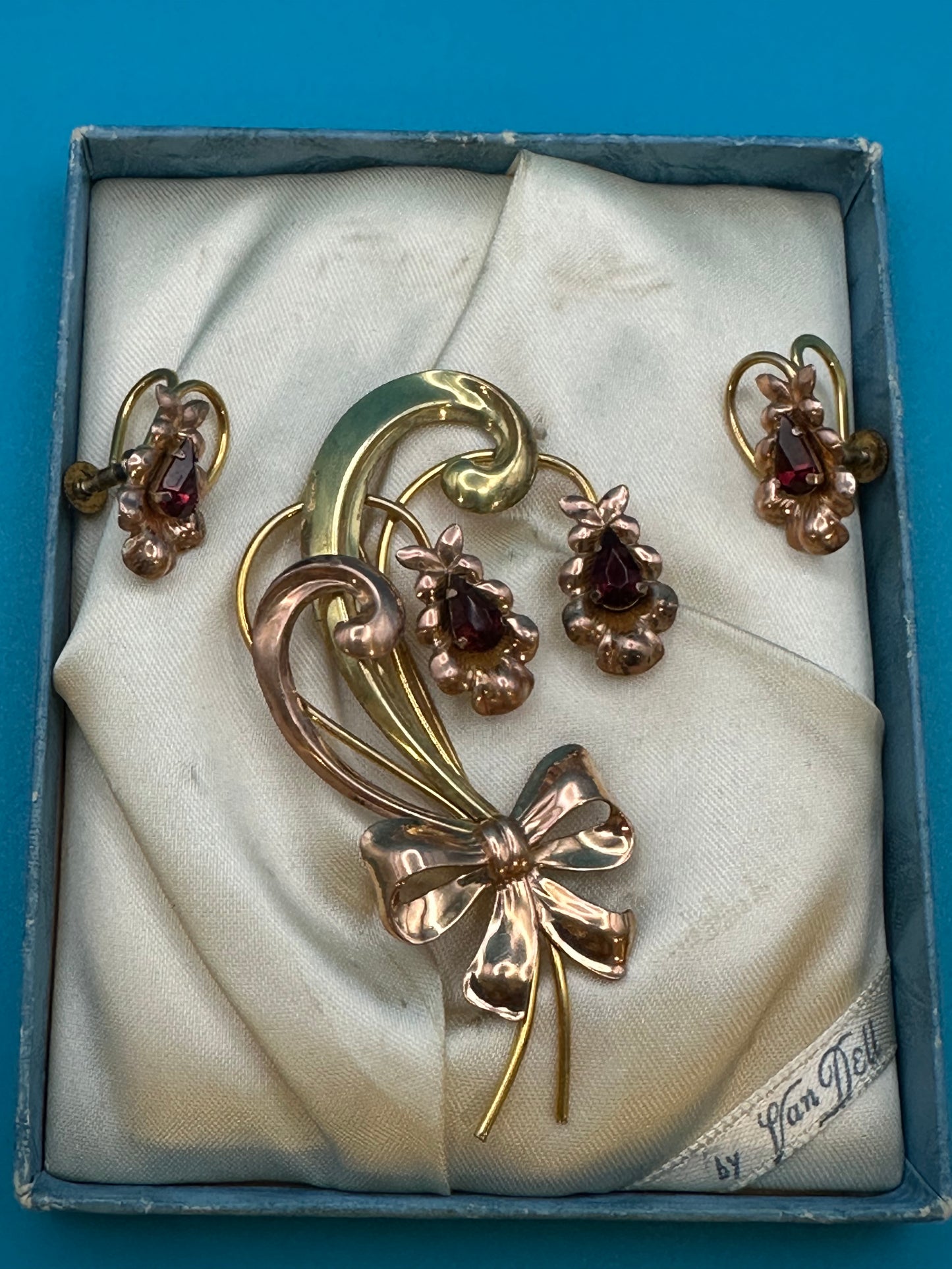 Vintage Van Dell brooch and earring set in original satin-lined box
