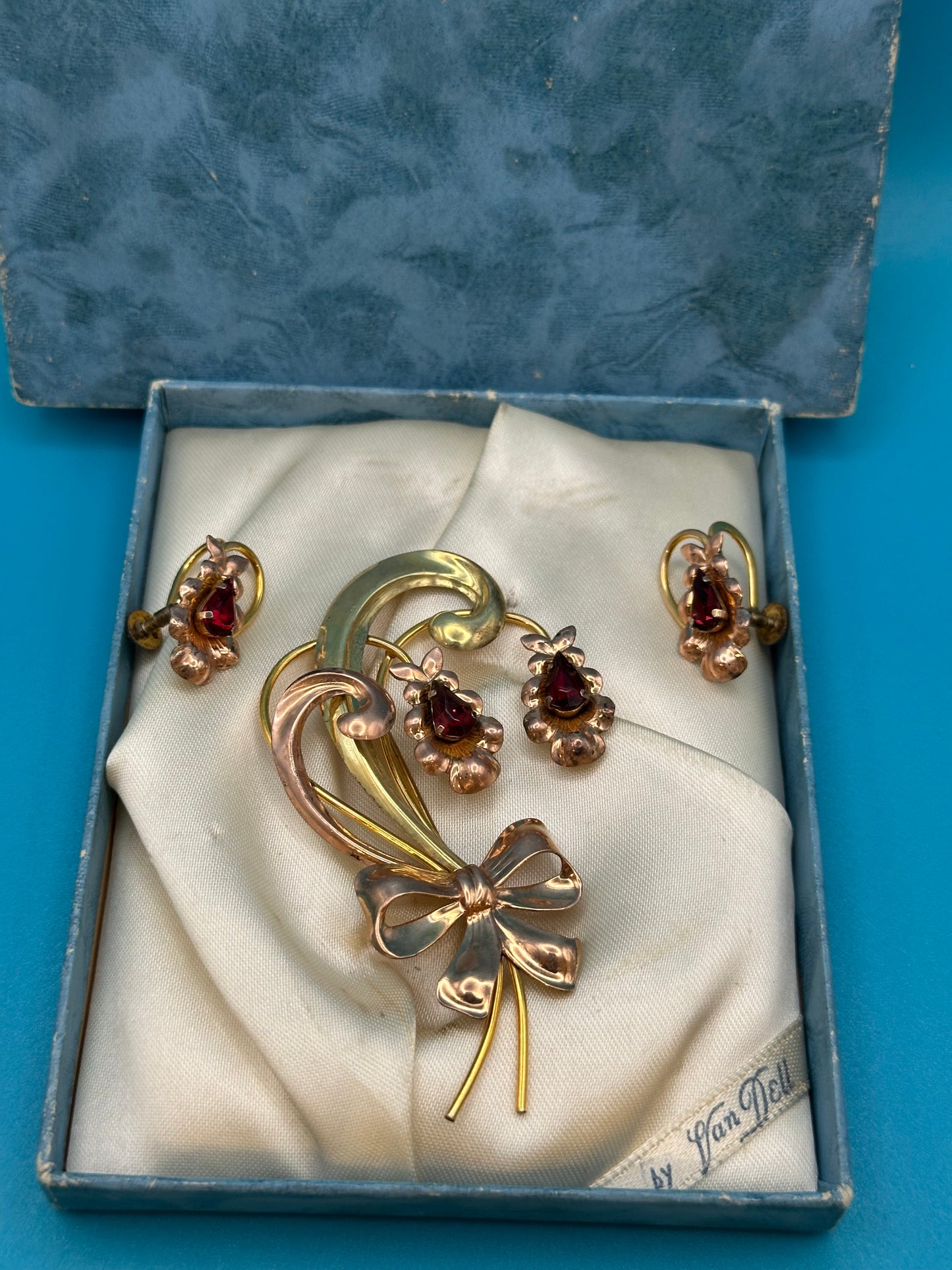 Vintage Van Dell brooch and earring set in original satin-lined box
