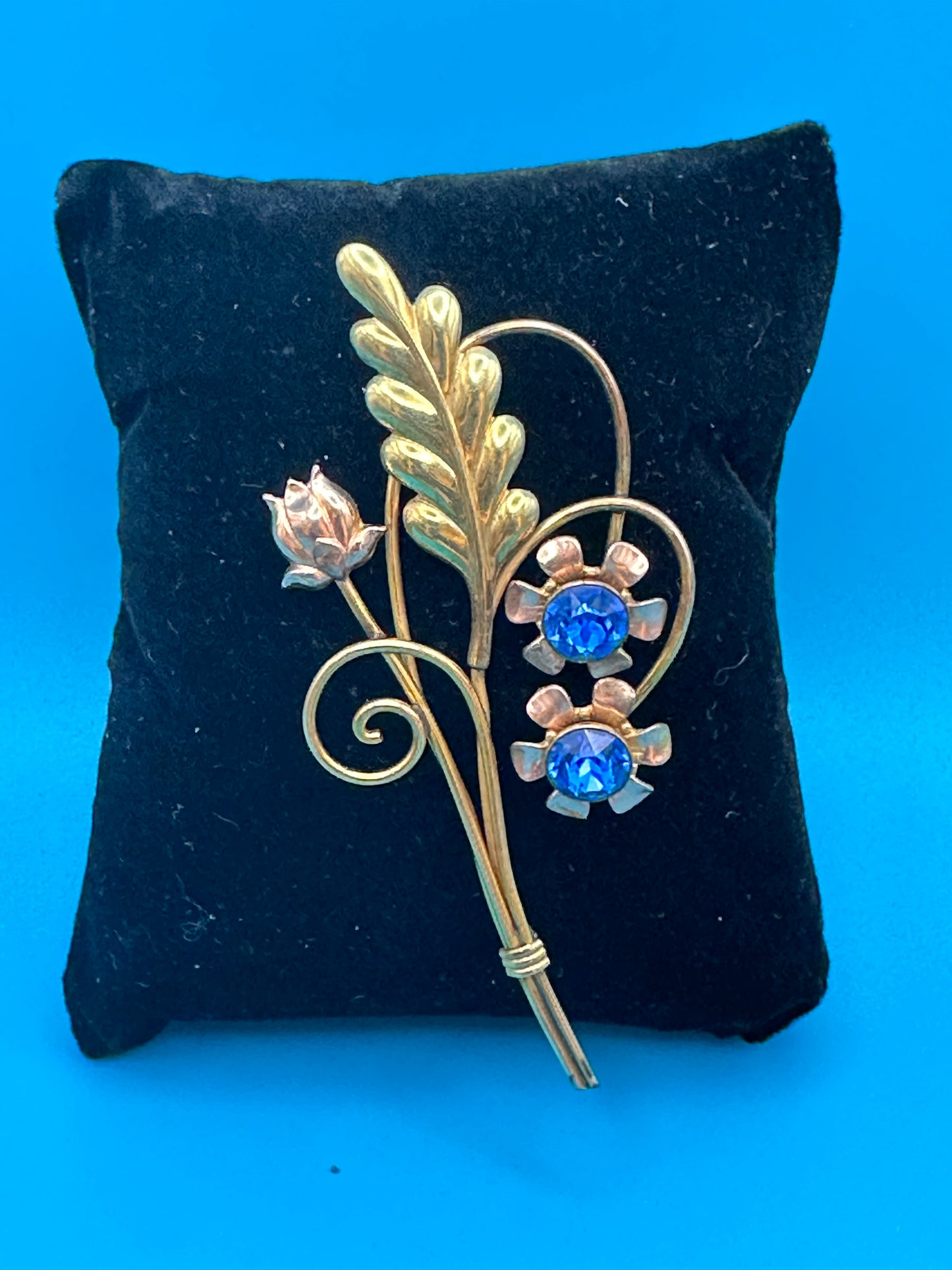 blue crystal flower