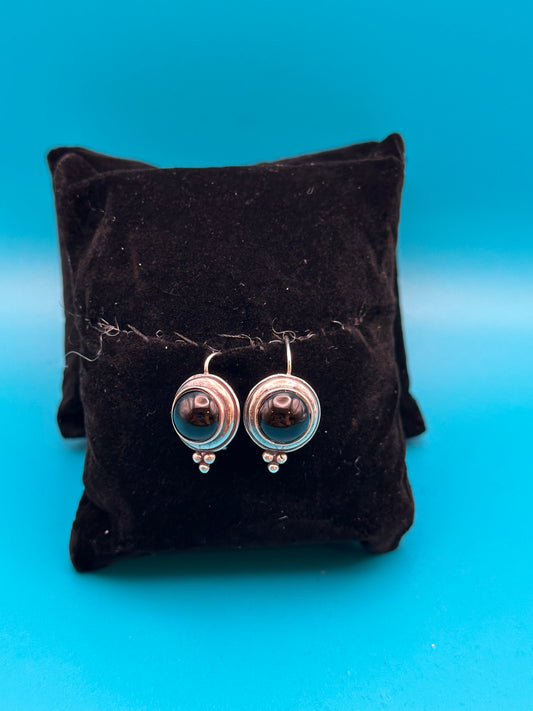 Vintage Israel circle earrings with black stone