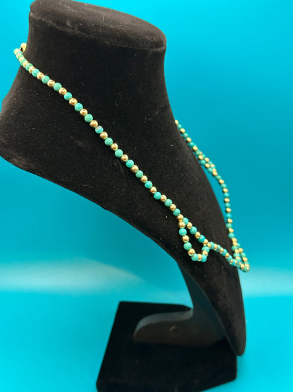 Costume jewelry bead necklace