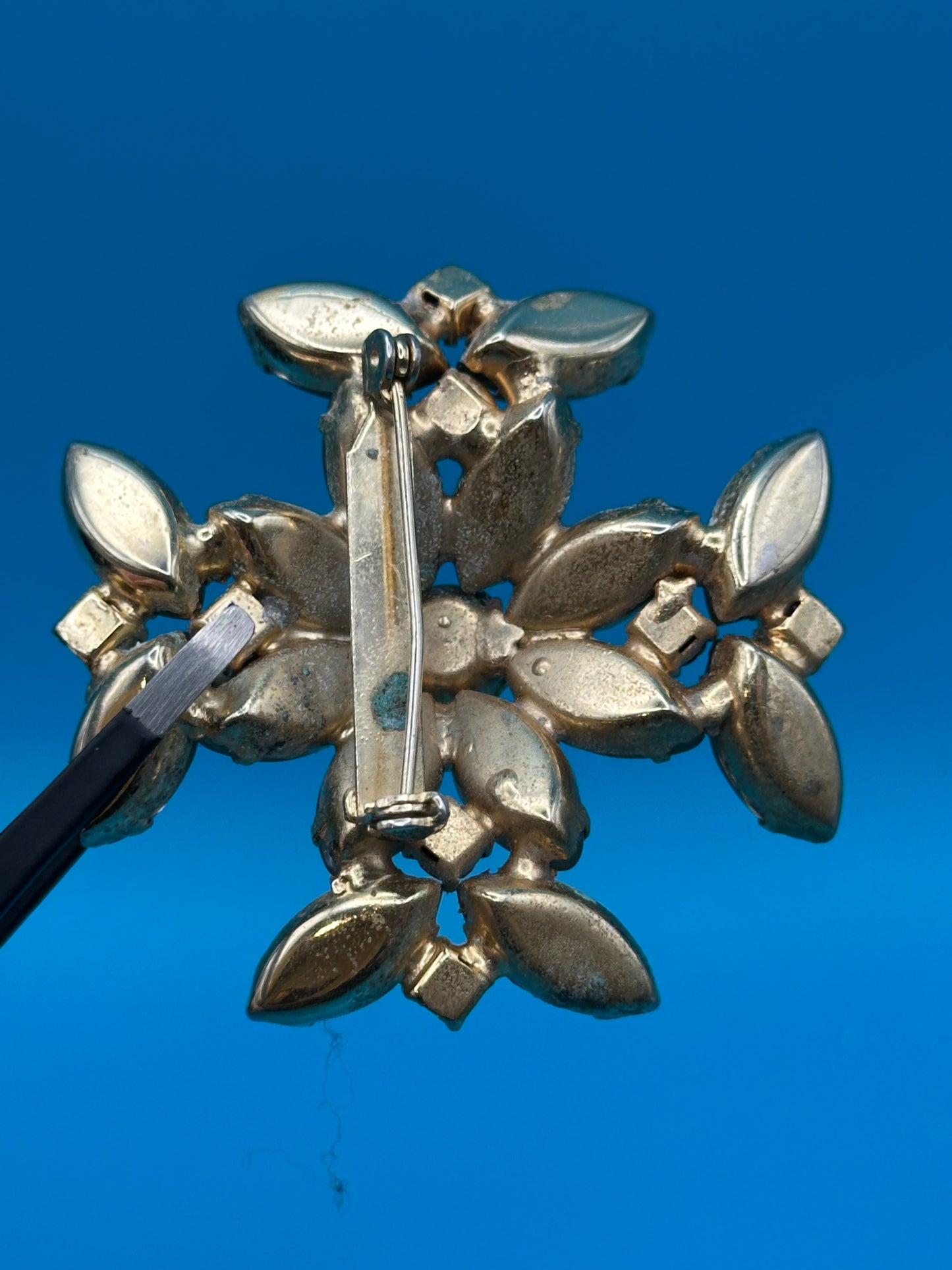 Vintage glass stone brooch