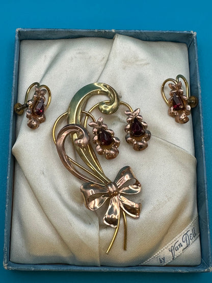 Vintage Van Dell brooch and earring set in original satin-lined box