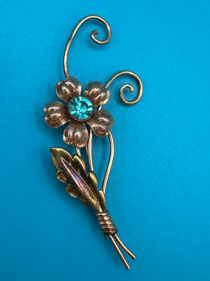 Vintage Van Dell flower brooch